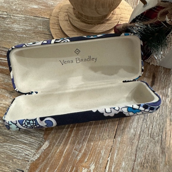 Vera Bradley Eyeglass Case - Picture 4 of 4